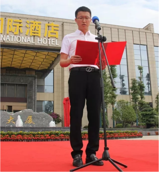 湖南望城县雷锋汽车运输有限公司,长沙城市交通,校车运营,安保服务,新能源科技