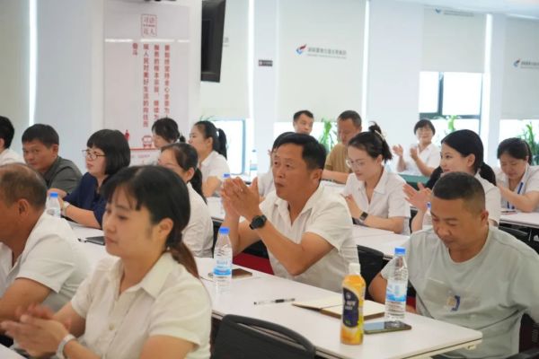 湖南骏达集团有限公司,长沙城市交通,校车运营,安保服务,新能源科技