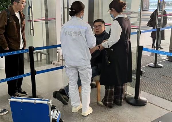 湖南骏达集团有限公司,长沙城市交通,校车运营,安保服务,新能源科技 湖南骏达集团有限公司,长沙城市交通,校车运营,安保服务,新能源科技