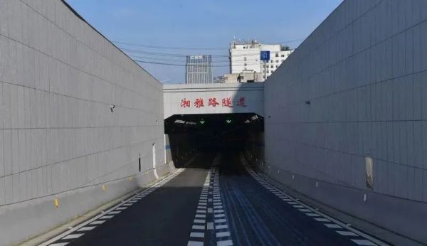 湖南骏达集团有限公司,长沙城市交通,校车运营,安保服务,新能源科技 湖南骏达集团有限公司,长沙城市交通,校车运营,安保服务,新能源科技