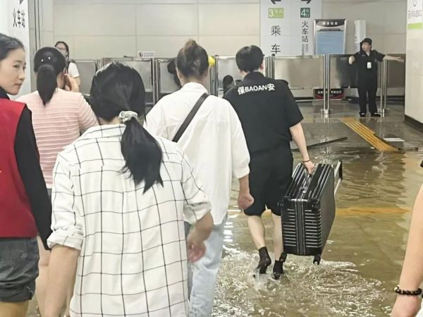 湖南骏达集团有限公司,长沙城市交通,校车运营,安保服务,新能源科技 湖南骏达集团有限公司,长沙城市交通,校车运营,安保服务,新能源科技