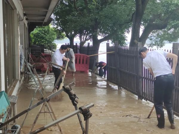 湖南骏达集团有限公司,长沙城市交通,校车运营,安保服务,新能源科技 湖南骏达集团有限公司,长沙城市交通,校车运营,安保服务,新能源科技