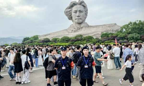 湖南骏达集团有限公司,长沙城市交通,校车运营,安保服务,新能源科技 湖南骏达集团有限公司,长沙城市交通,校车运营,安保服务,新能源科技