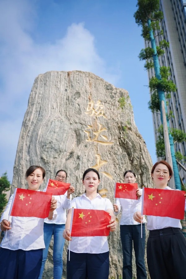 湖南骏达集团有限公司,长沙城市交通,校车运营,安保服务,新能源科技