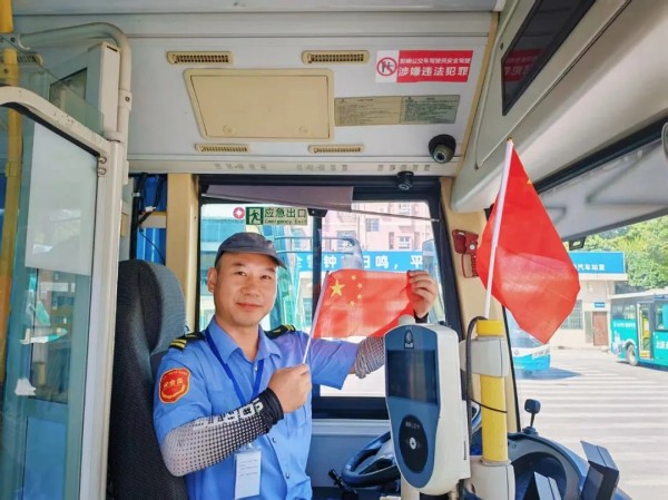 湖南骏达集团有限公司,长沙城市交通,校车运营,安保服务,新能源科技