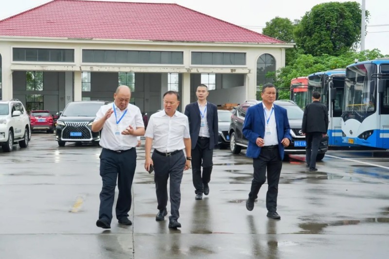 湖南骏达集团有限公司,长沙城市交通,校车运营,安保服务,新能源科技