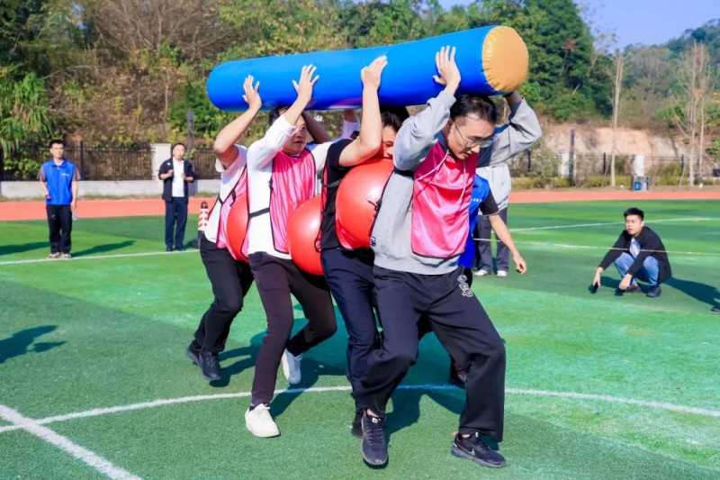 湖南骏达集团有限公司,长沙城市交通,校车运营,安保服务,新能源科技