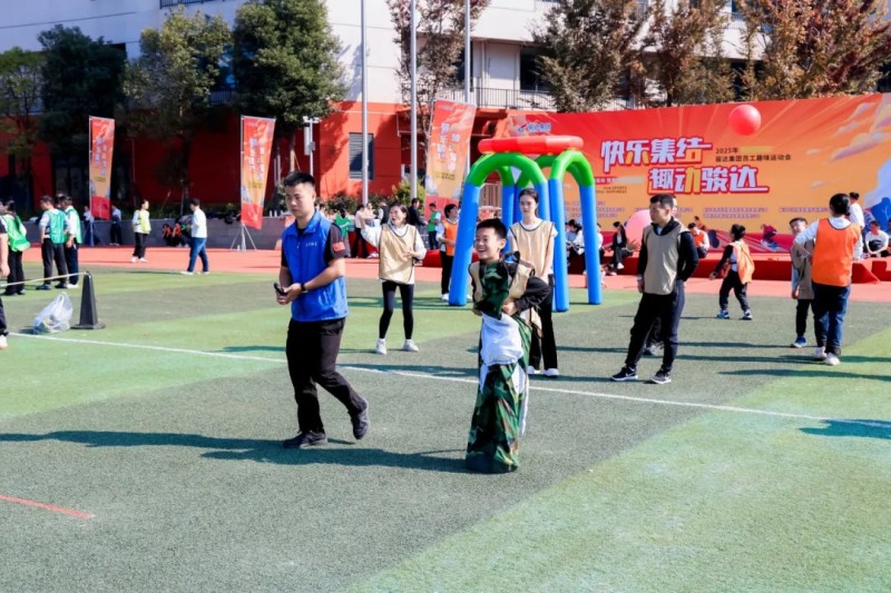 湖南骏达集团有限公司,长沙城市交通,校车运营,安保服务,新能源科技