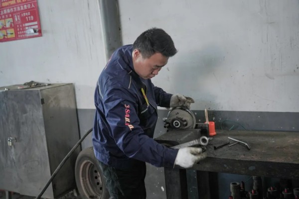 湖南骏达集团有限公司,长沙城市交通,校车运营,安保服务,新能源科技