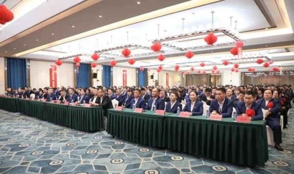 湖南骏达集团有限公司,长沙城市交通,校车运营,安保服务,新能源科技